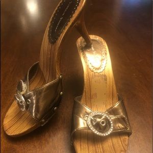 Bronze Wooden Heels